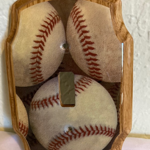 Handmade Baseball Themed Single Wooden Decoupage Light Switch Plate Cover - Picture 2 of 5